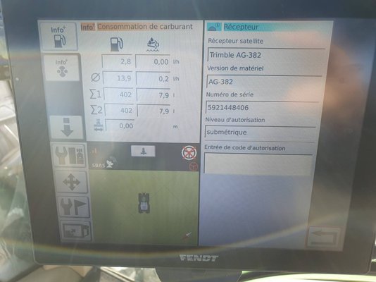 Tracteur agricole Fendt 824 Vario S4